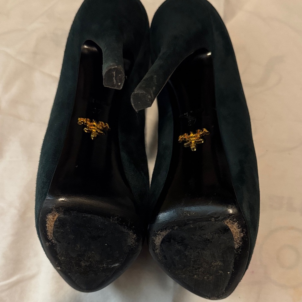 Prada Dark Green Suede Heels - Picture 2 of 6
